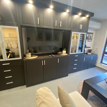 Luxury Seven Heaven Apartment *