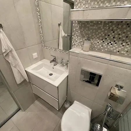 Luxury Seven Heaven Apartment *
