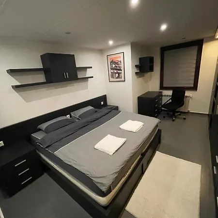 Luxury Seven Heaven Apartment